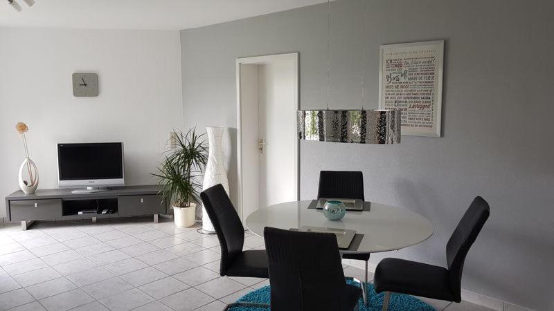 Ferienwohnung Gockels-Auszeit บัดวิลดุงเงน ภายนอก รูปภาพ