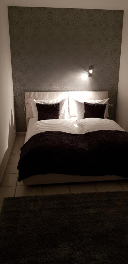 Ferienwohnung Gockels-Auszeit บัดวิลดุงเงน ภายนอก รูปภาพ